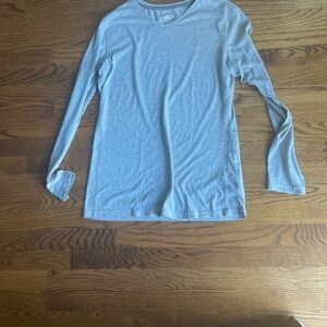 Women Adidas long sleeve tee gray size large picture for size